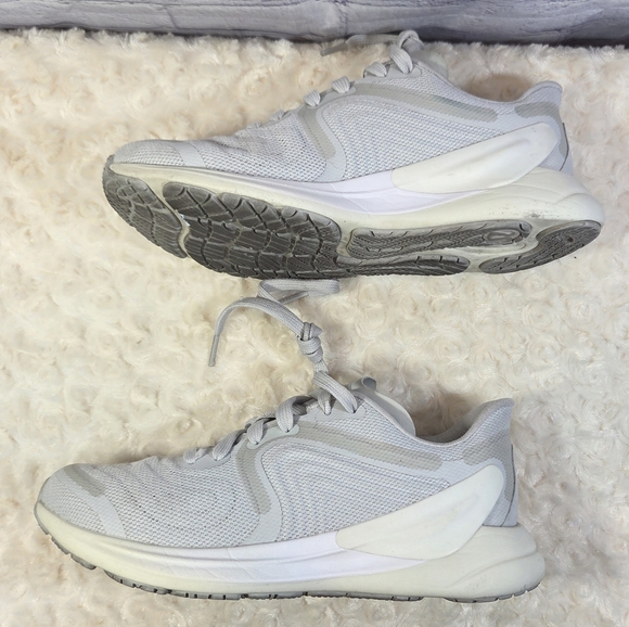 lululemon athletica Gray Athletic Shoes - Picture 4 of 8